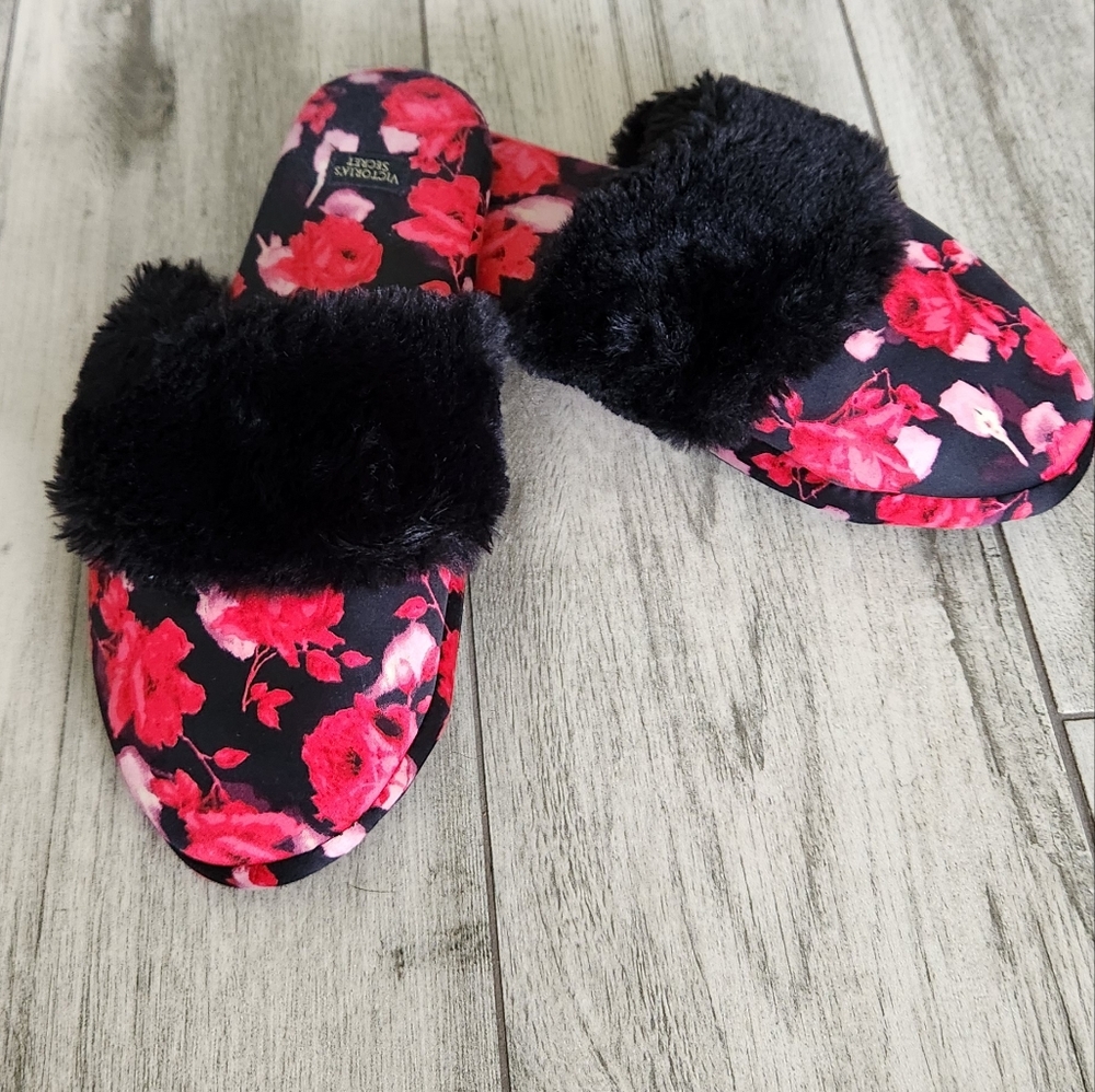 VICTORIA'S SECRET Signature Satin Slippers Rose Floral Black Red House Shoes S